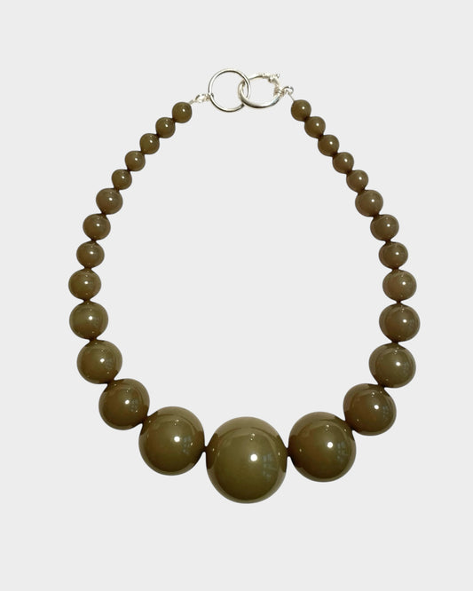 Mega Necklace - Army Green - Limited jewellery by Lemonade - made by hand in Denmark