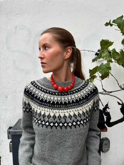 Mega Necklace - Cranberry - Limited jewellery by Lemonade - made by hand in Denmark